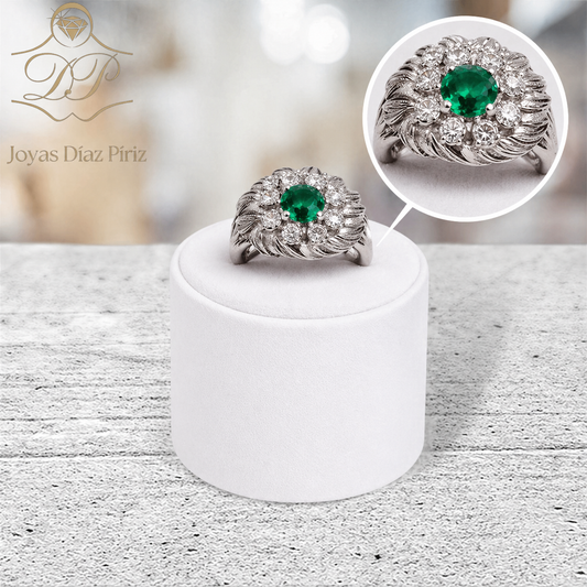 Anillo ORO 18K GRIS CON BRILLANTES Y ESMERALDAS