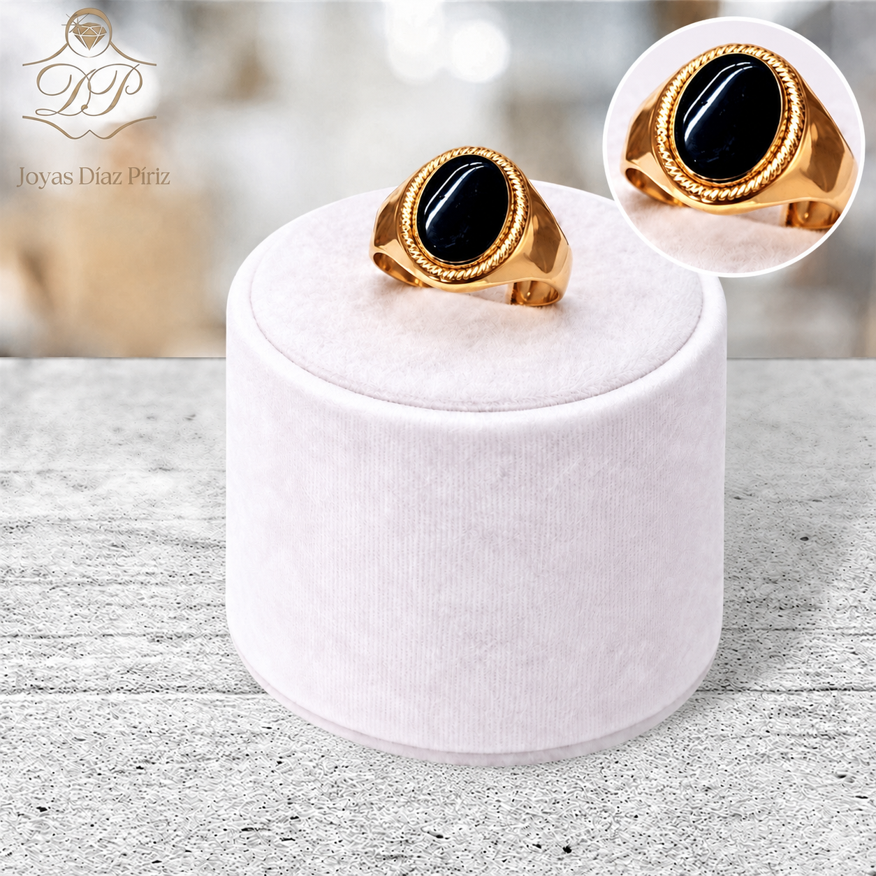 Anillo oro con onix