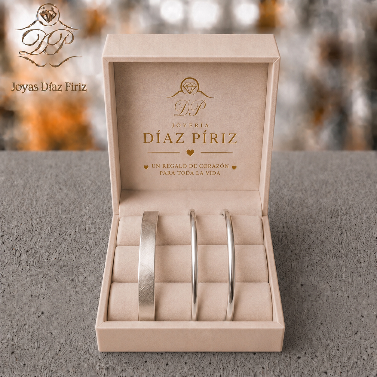 ESCLAVAS DE PLATA