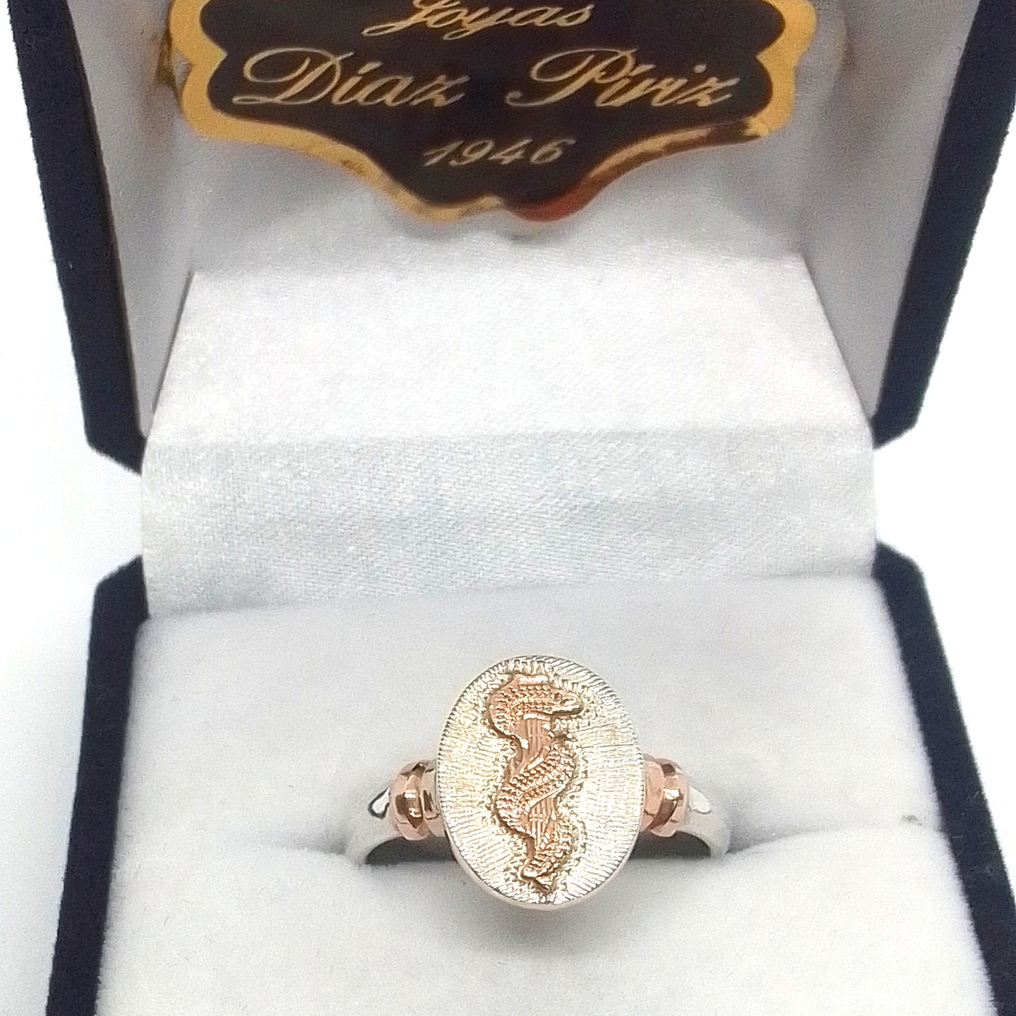 Sello de Plata y Oro oval (Médico)