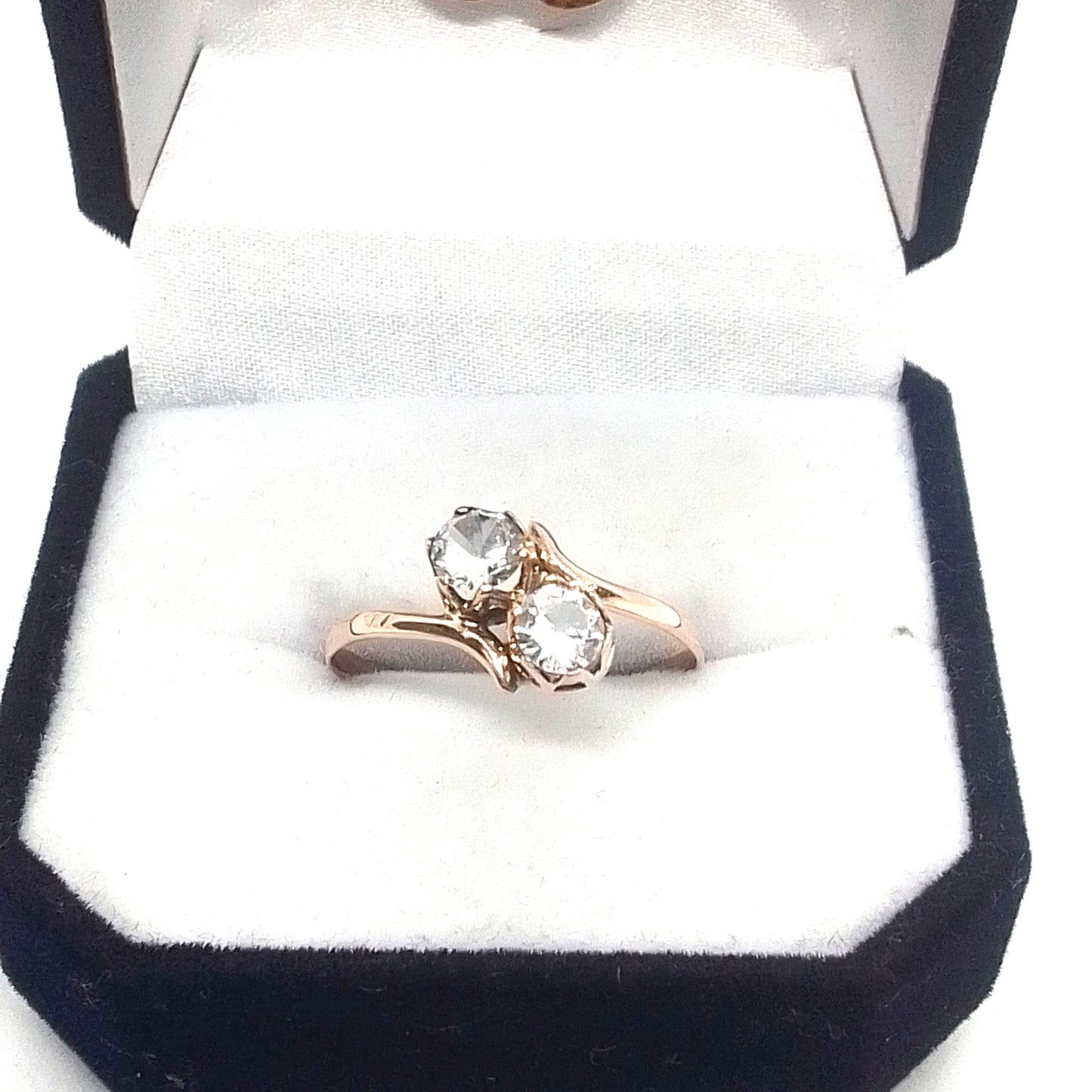 Anillo Oro Estilo Pellizco Engarce 6 puntas