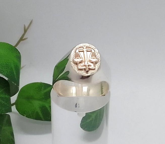 Anillo Profesional Abogacía