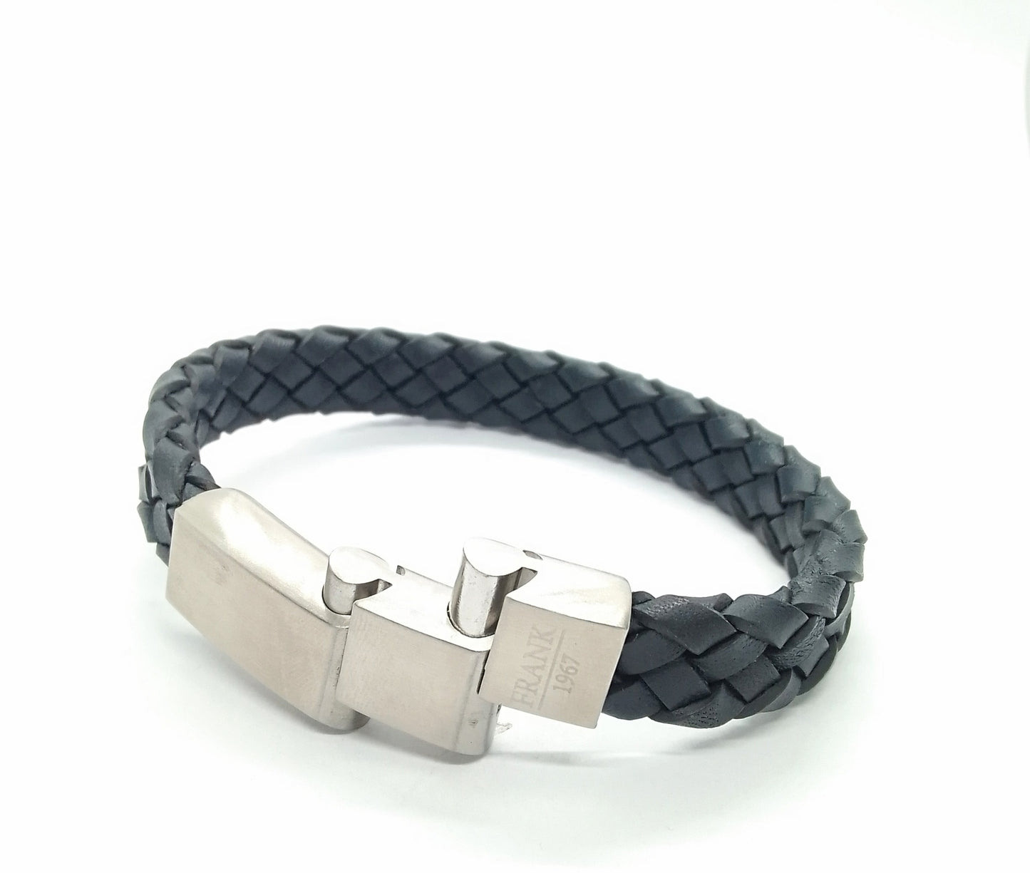 Pulsera Clásica de cuero trenzado con cierre de acero