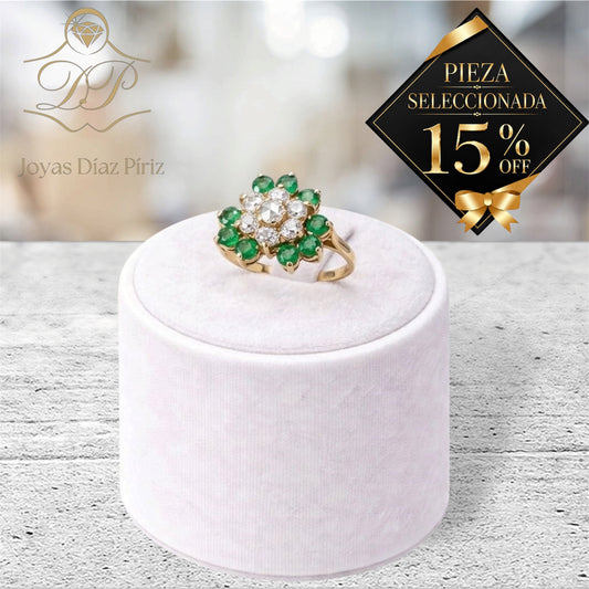 Anillo oro 18Kts/Flor en circonias verdes y blancas