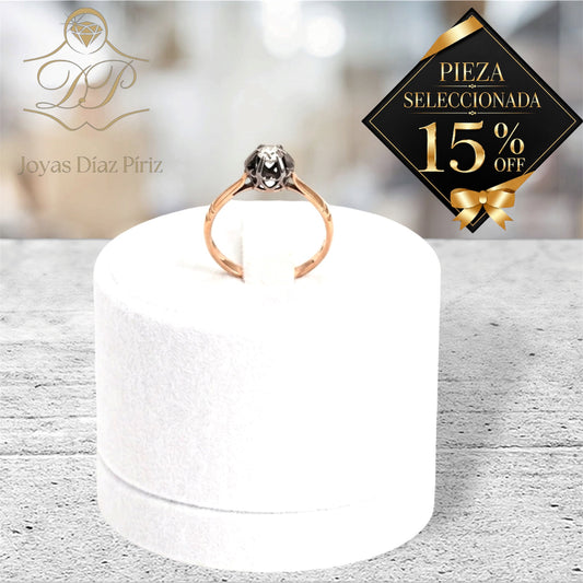 Anillo de Oro con Brillante