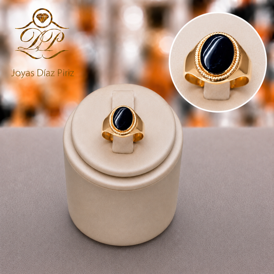 Anillo oro con onix