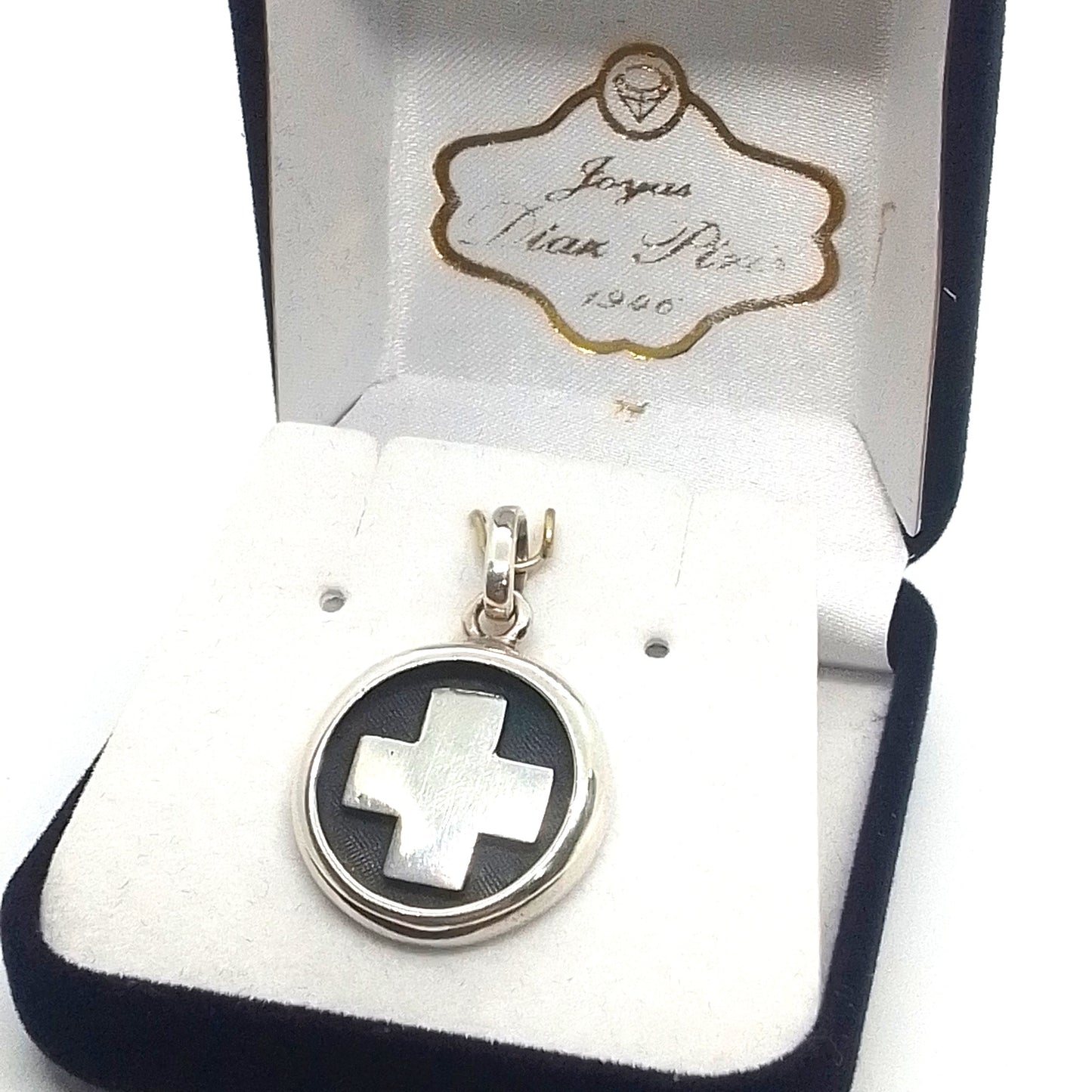 Medalla Plata Símbolo Enfermería